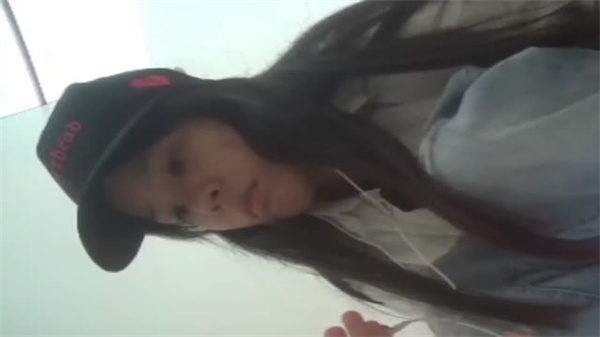 亚洲精品伊人久久久久,欧美精品18乱久久久久久久,久久青青草原亚洲av无码app